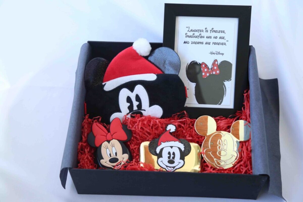 Minnie Mickey Mouse gift hamper
