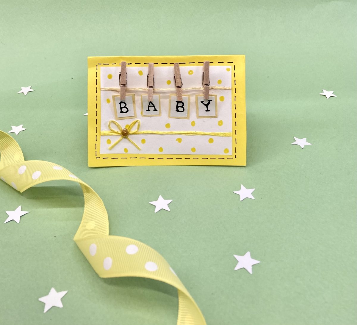 Baby shower greeting card