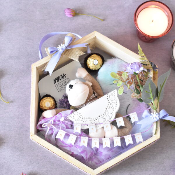 Best Girls gift hamper to chill and relax