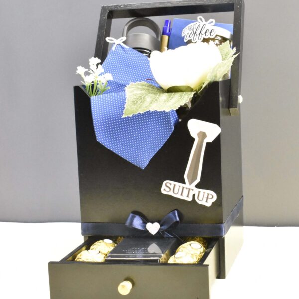 man hamper gift