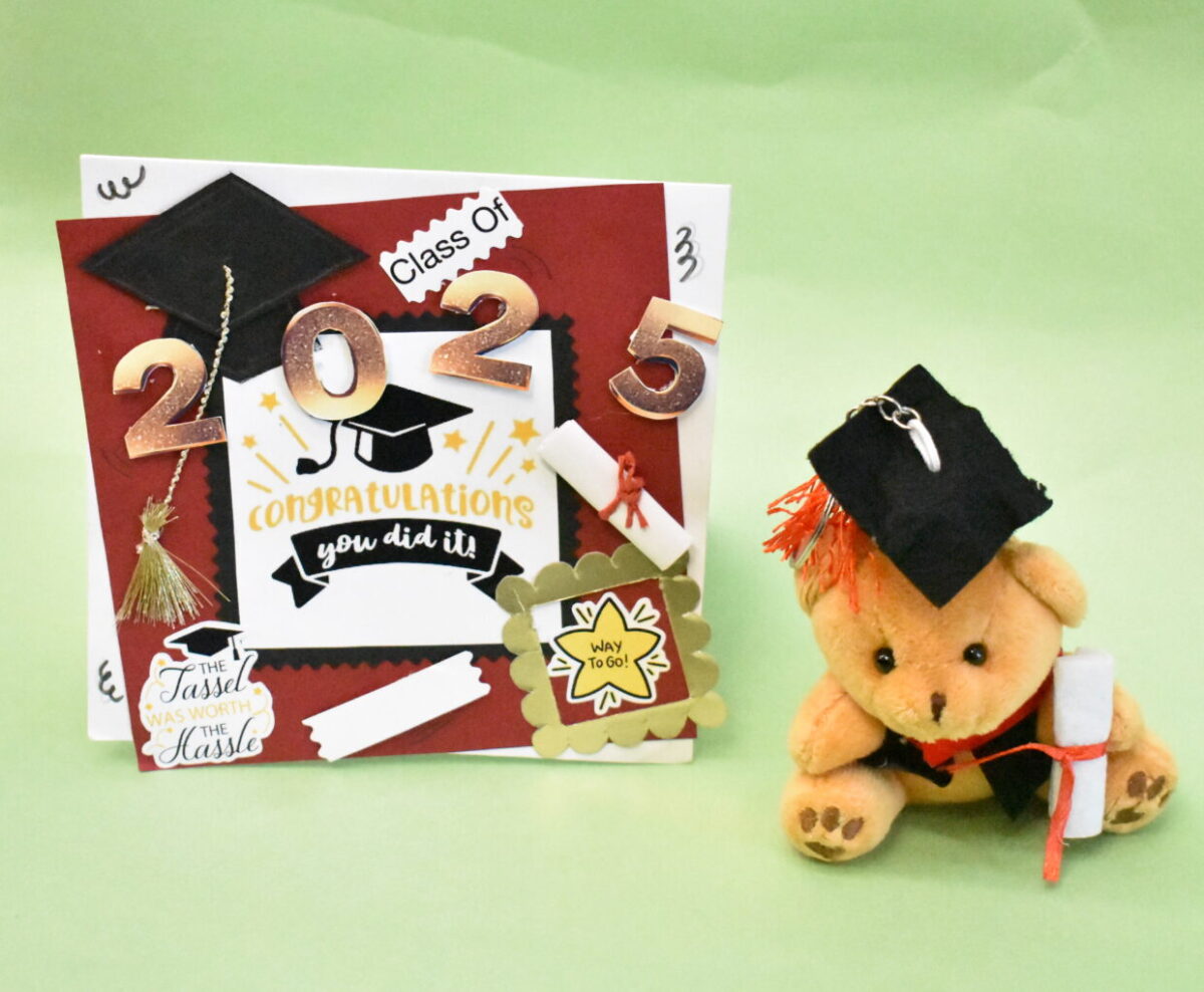 Graduation greeting card - Red