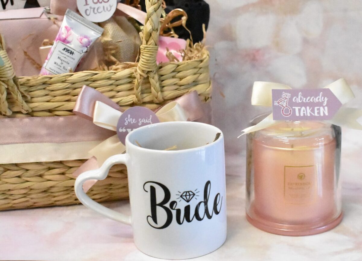 Soon to be Mrs. hamper - Image 3