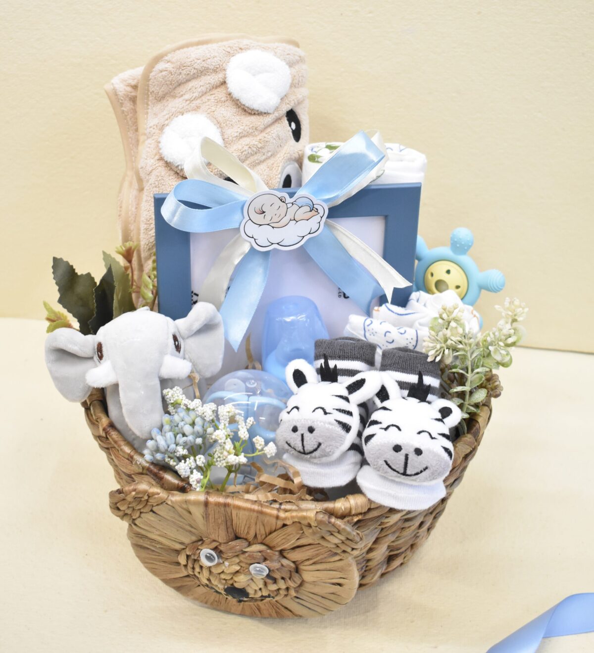 Cub & Cuddles Baby Hamper - Image 2